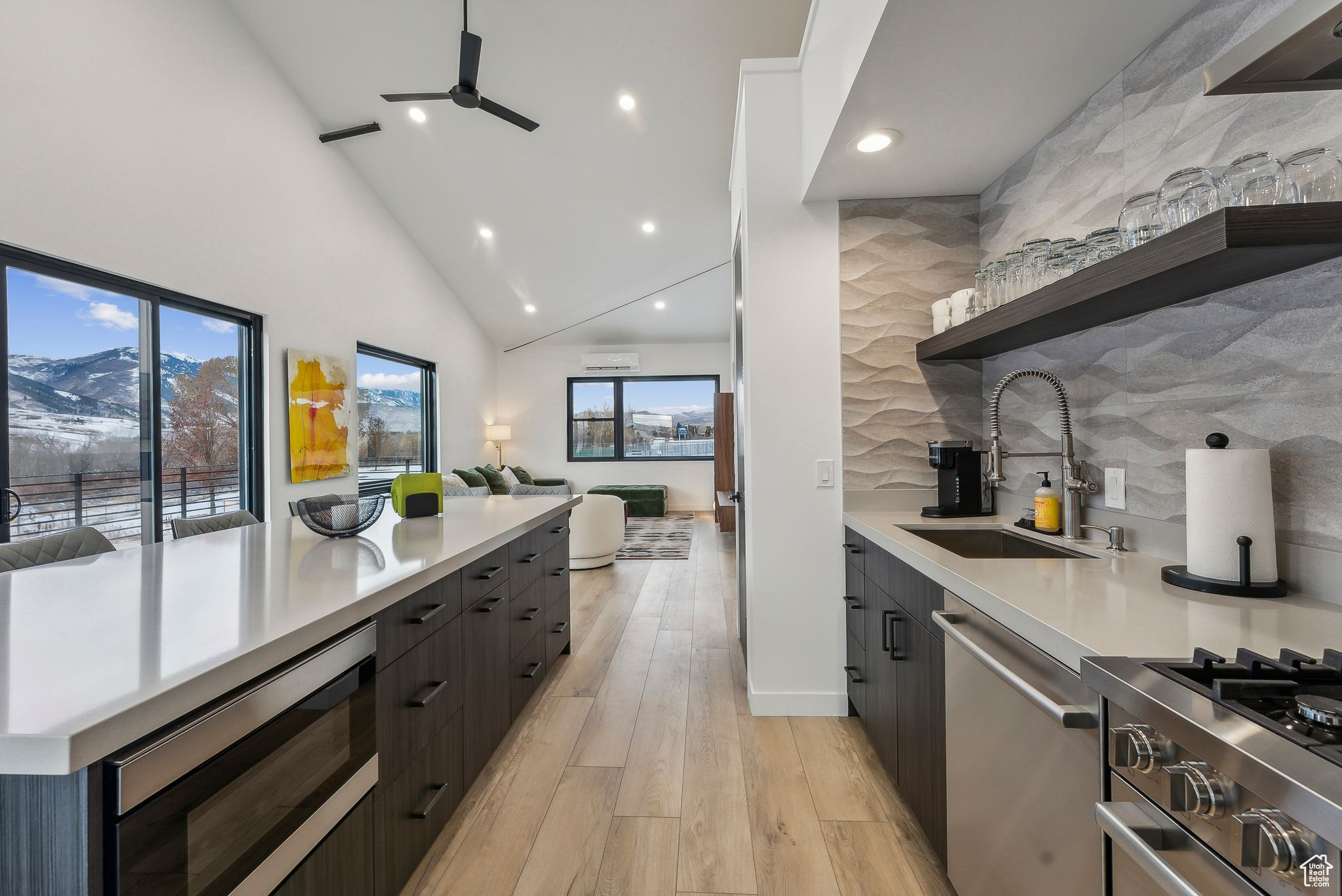 MEL CLARK SUBDIVISIO - Residential Lease
