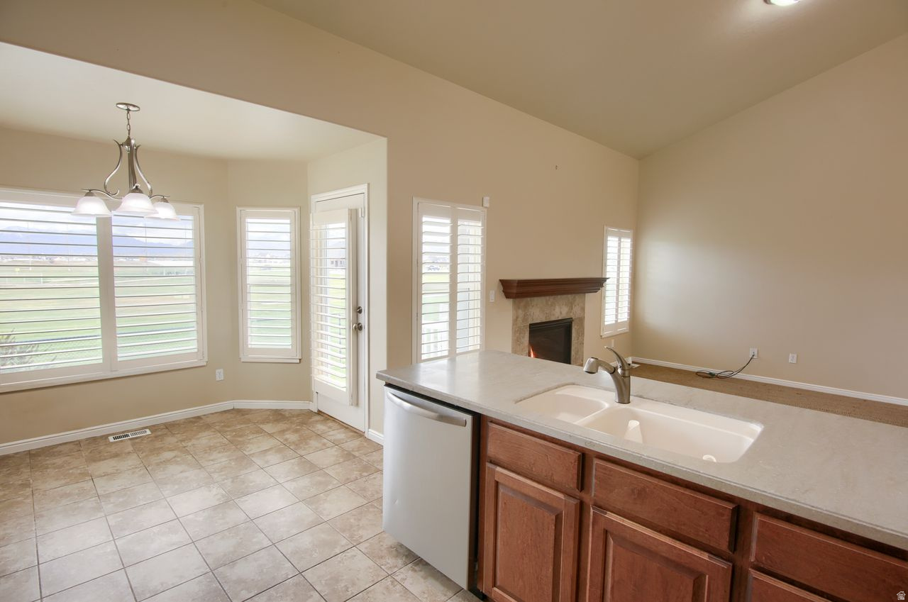 CRANEFIELD ESTATES - Residential