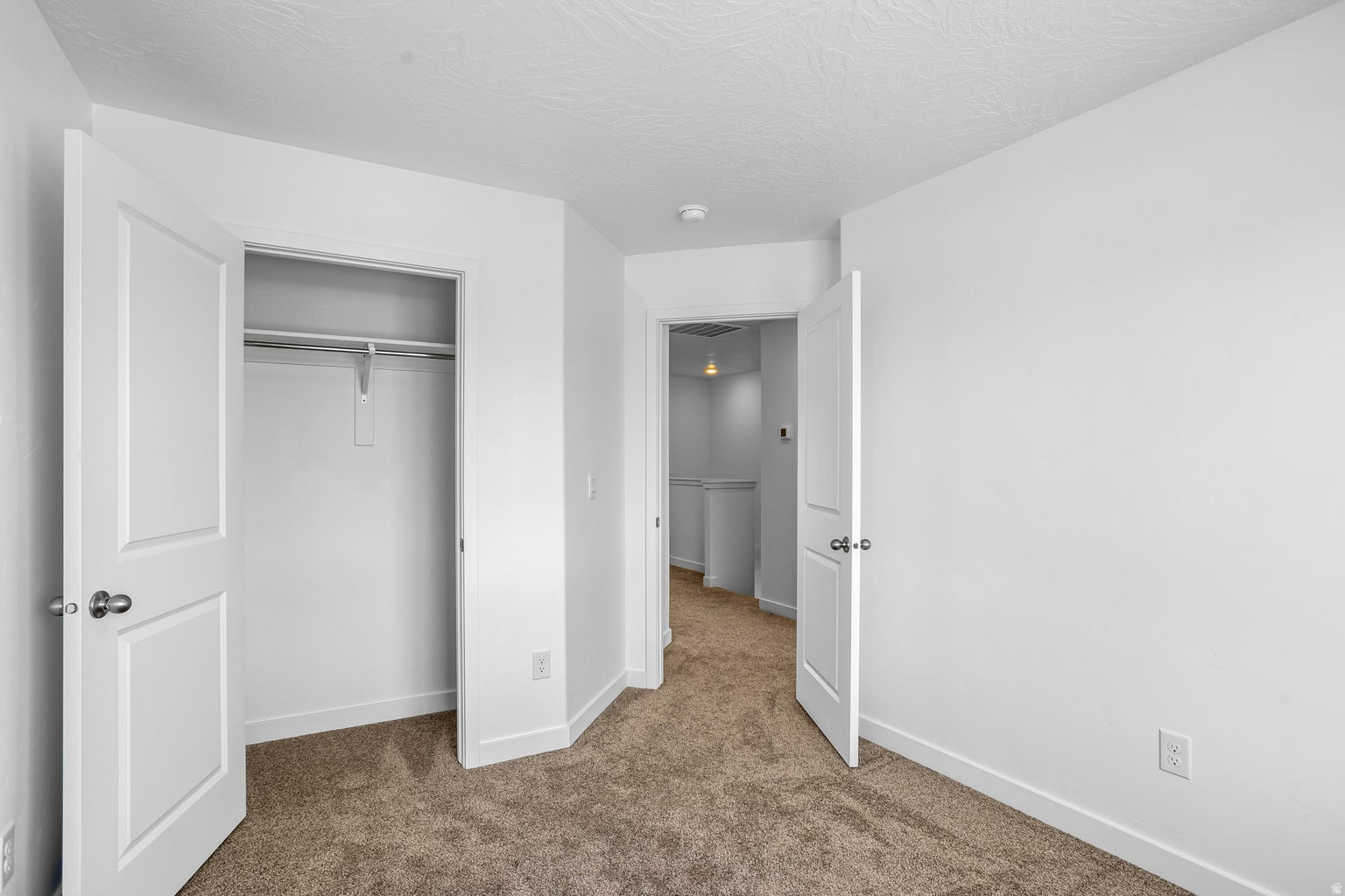 LONG VALLEY - Residential