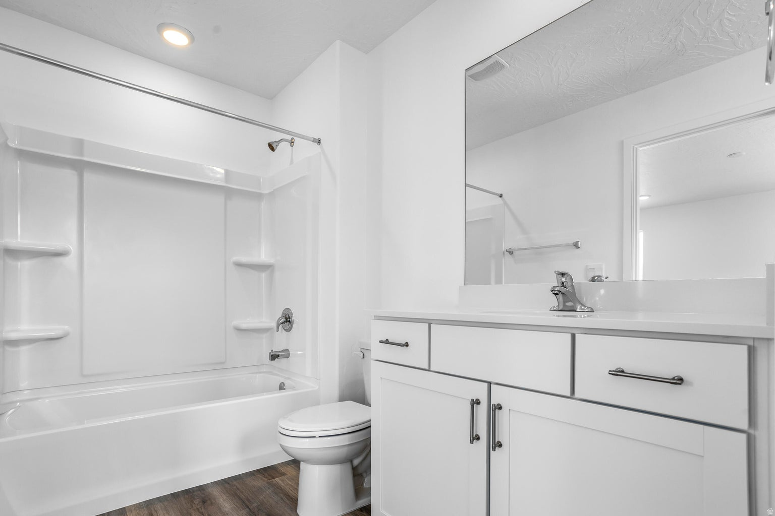 LONG VALLEY - Residential