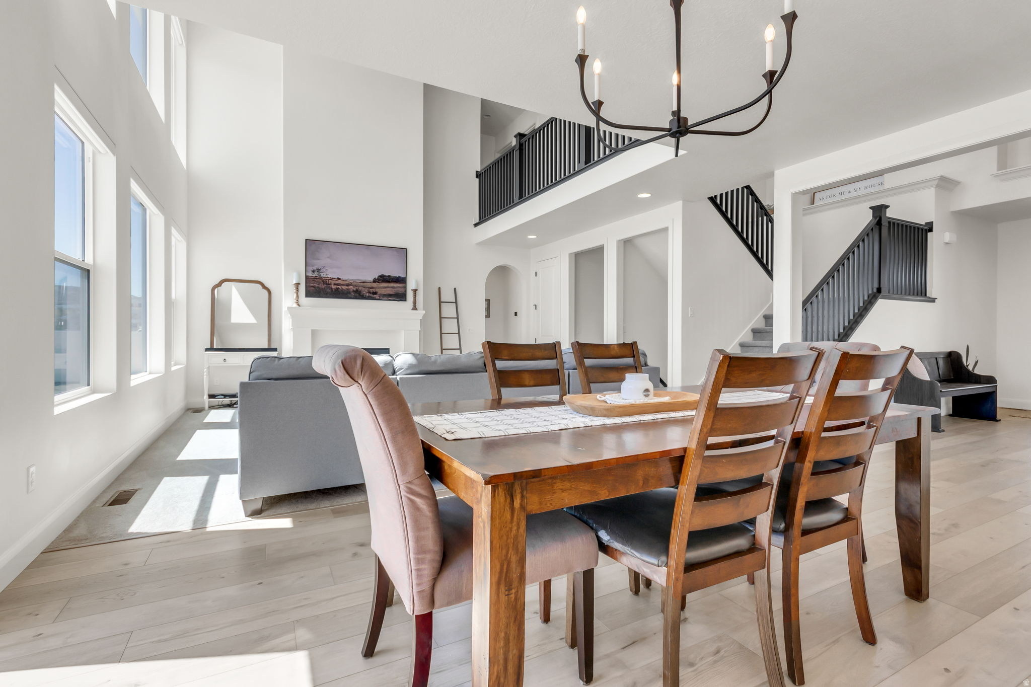 HOLBROOK PLACE ESTATES - Residential
