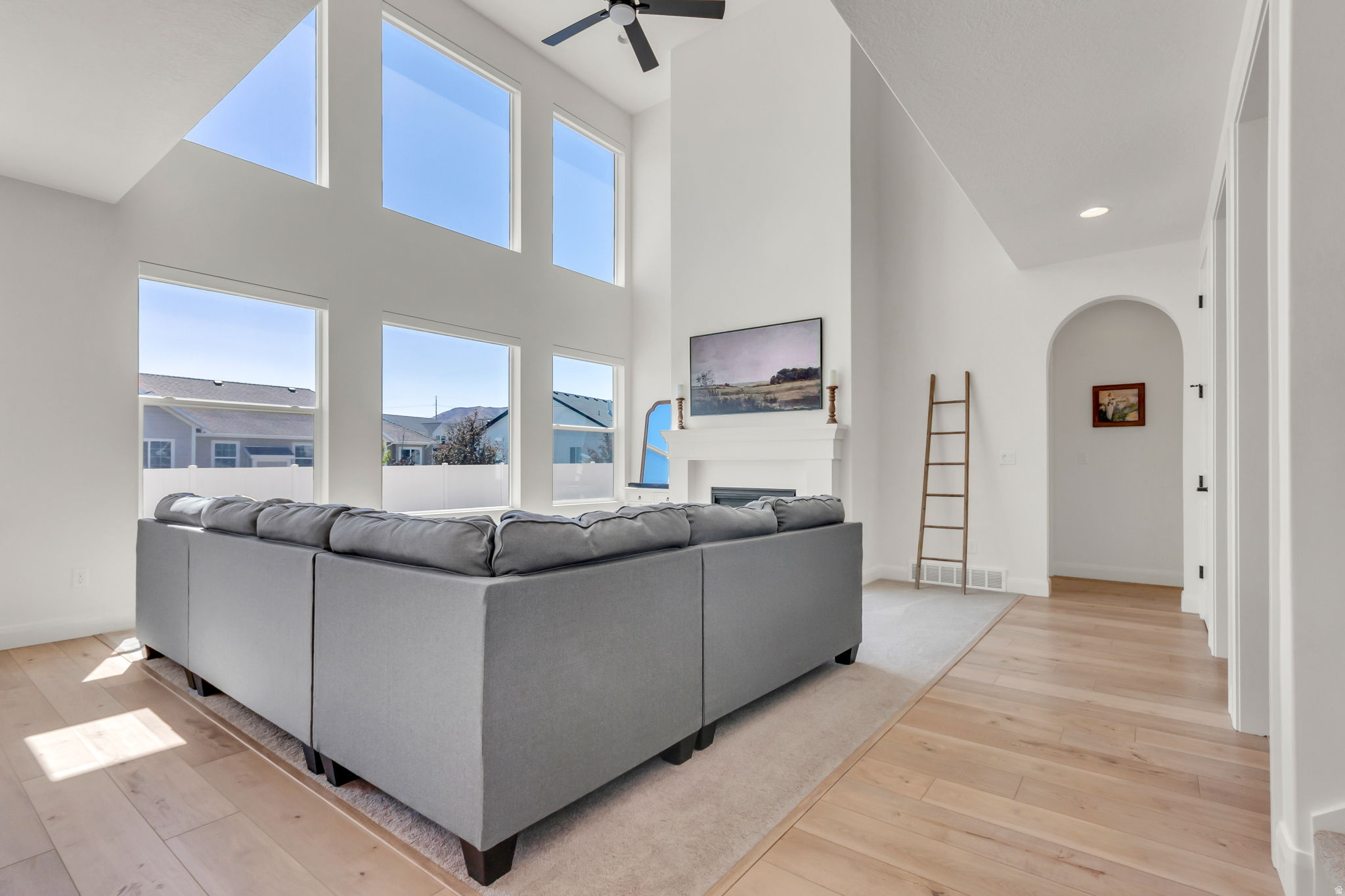 HOLBROOK PLACE ESTATES - Residential