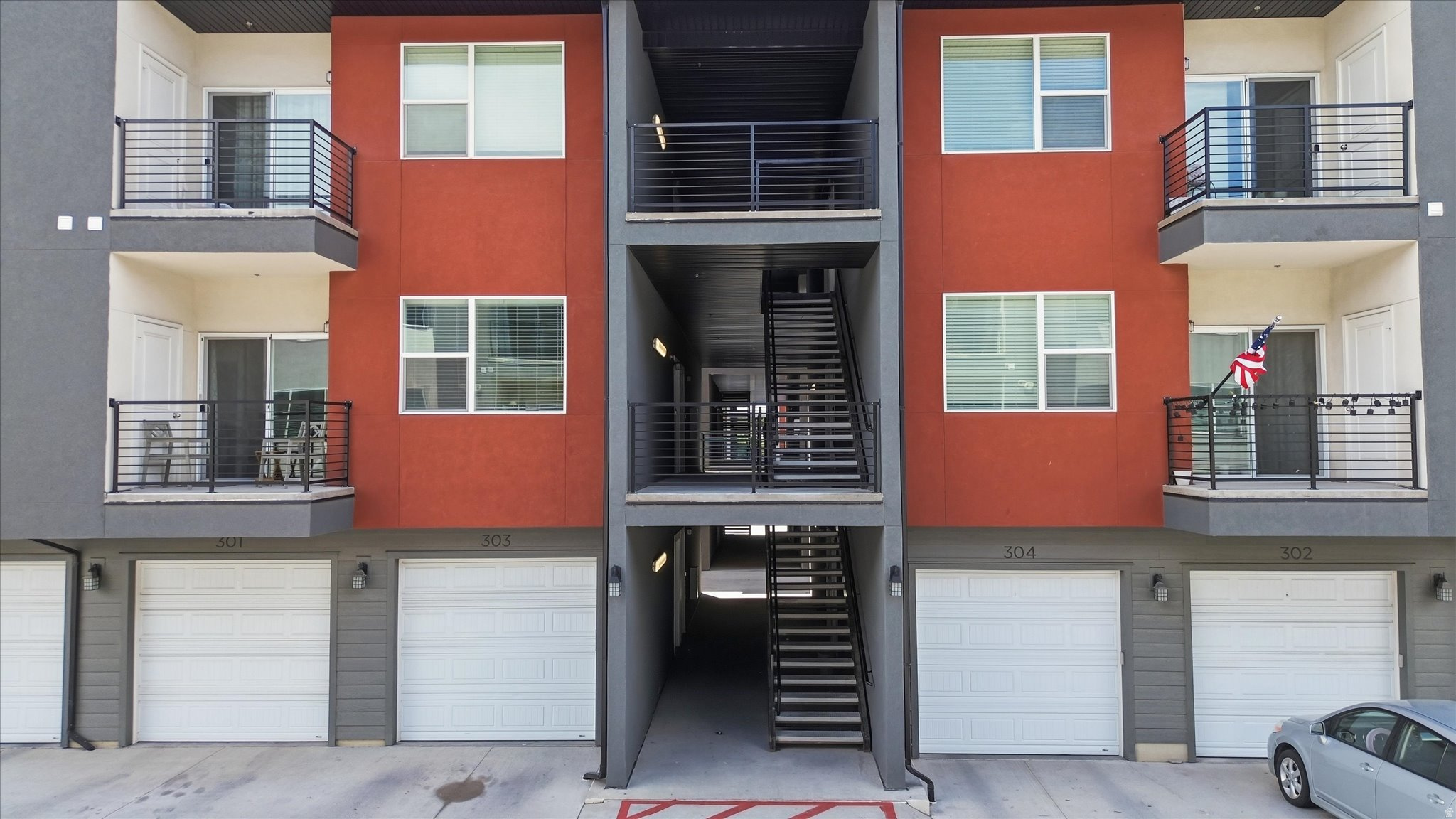 VISIONARY PROVIDENCE GATEWAY CONDOMINIUM UNIT G202 - Residential