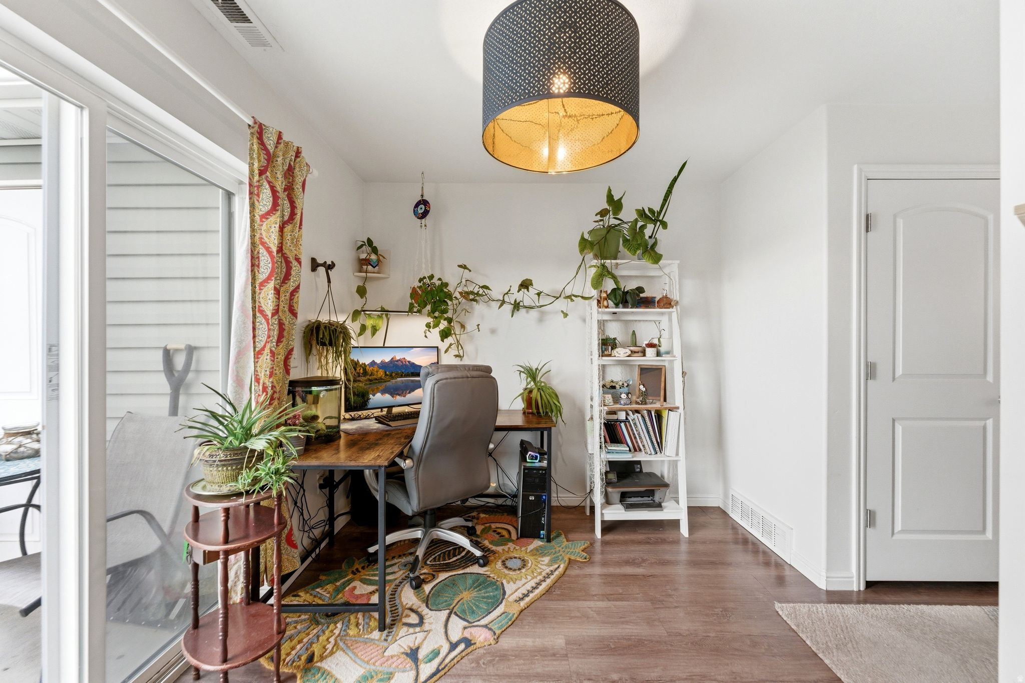 SUNSET PLACE - Residential