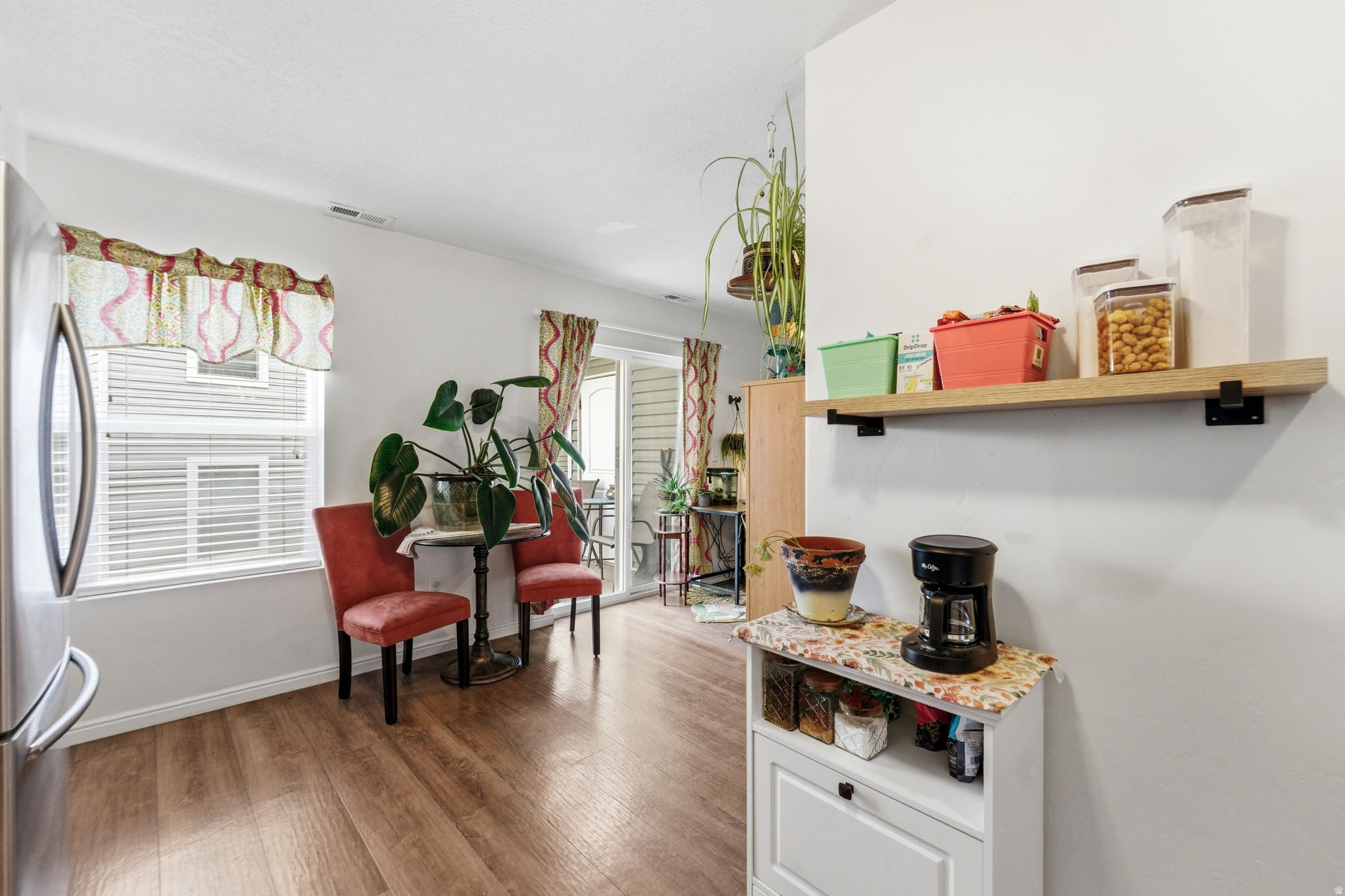 SUNSET PLACE - Residential