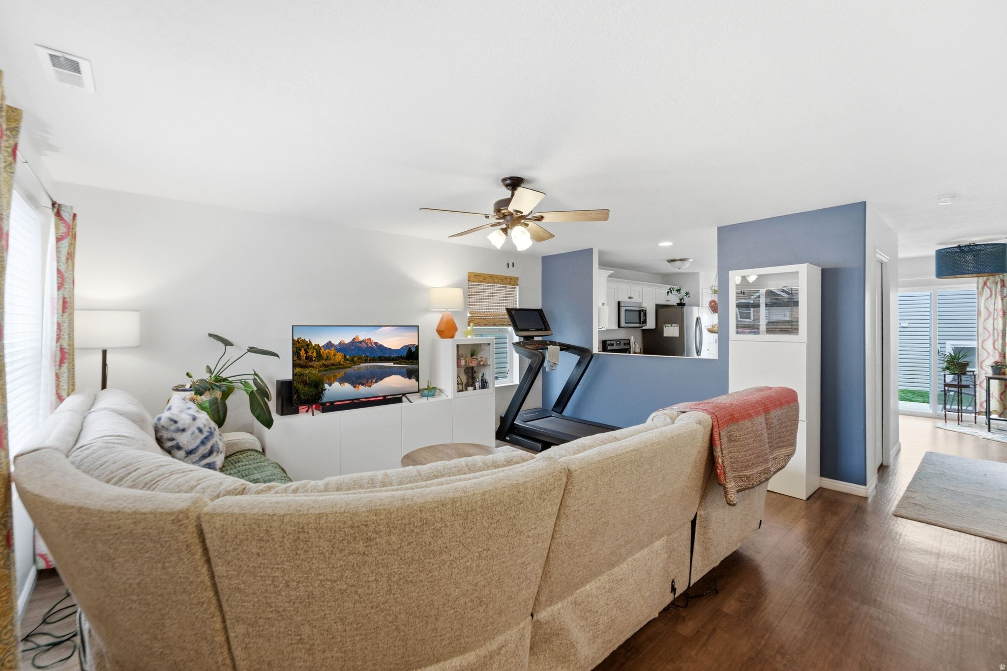 SUNSET PLACE - Residential