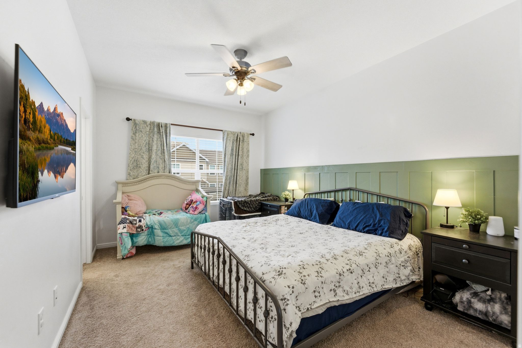 SUNSET PLACE - Residential
