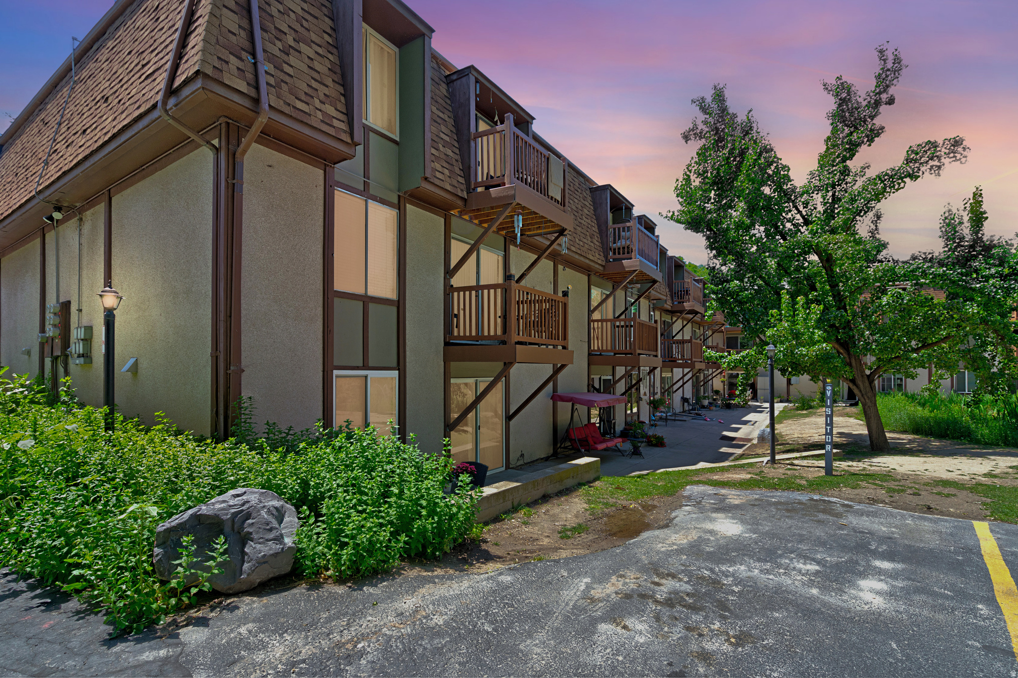THE WILLOWS - Residential