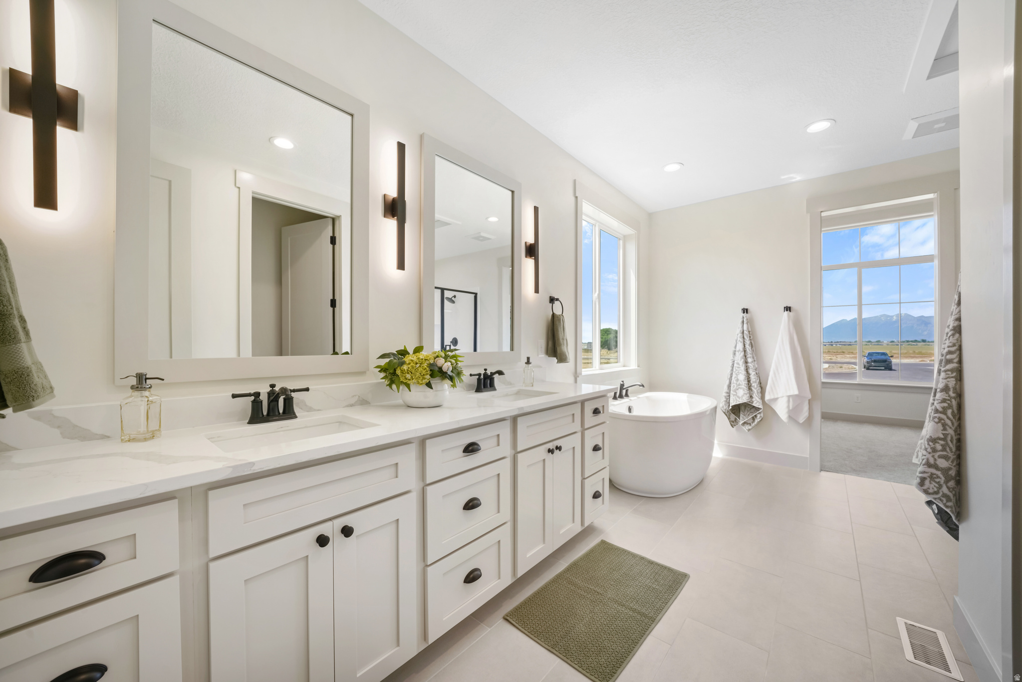 DAVIS FARMS - Residential