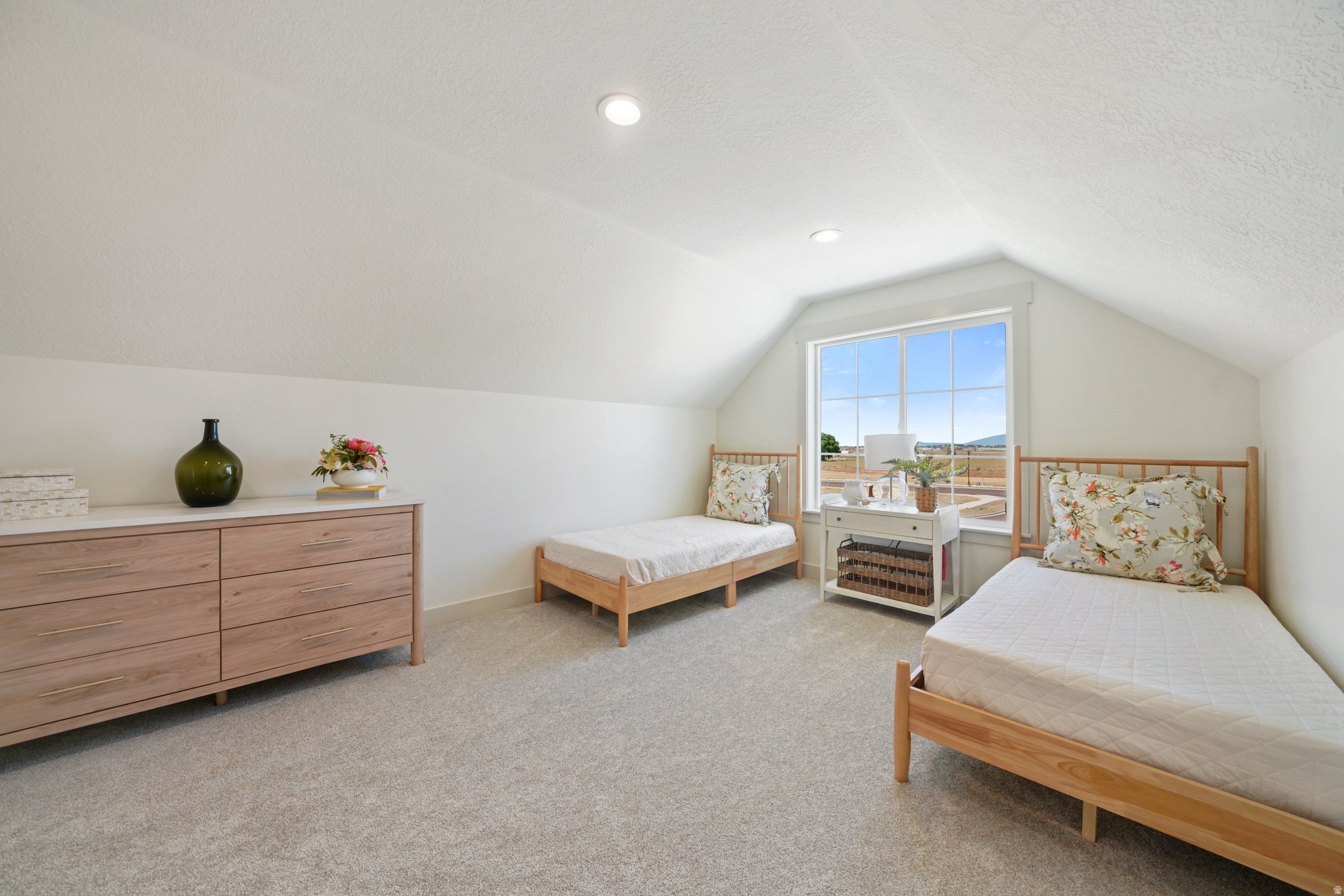 DAVIS FARMS - Residential