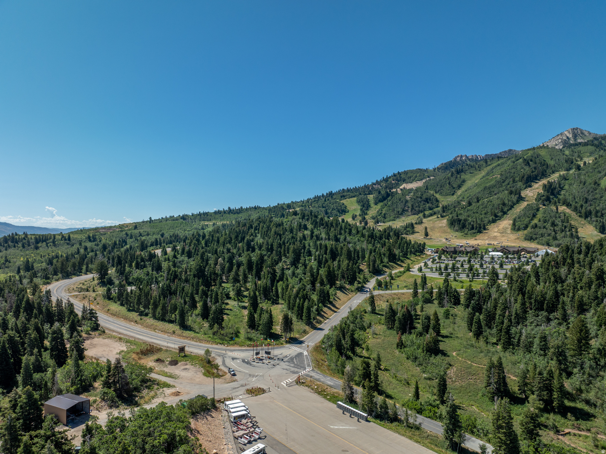 THE PEAKS - Residential