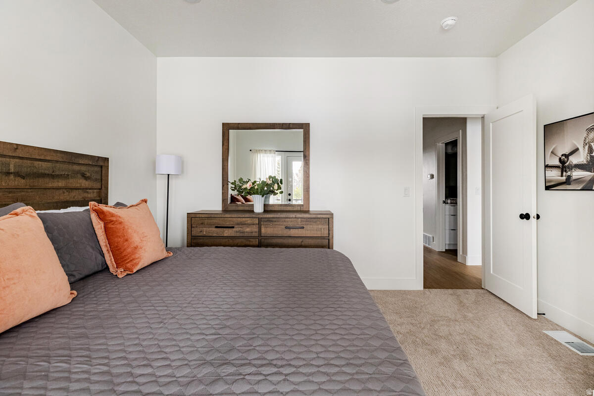 THE PEAKS - Residential