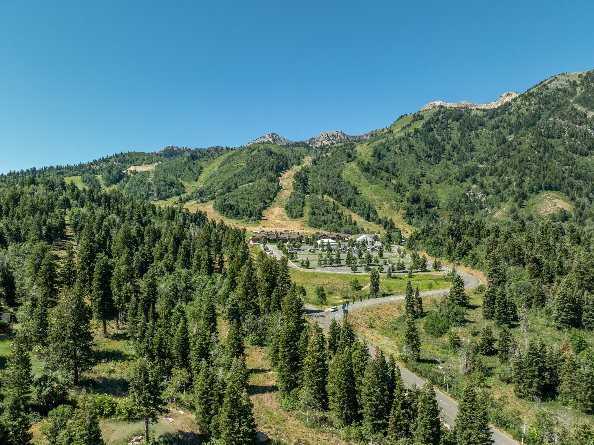 THE PEAKS - Residential