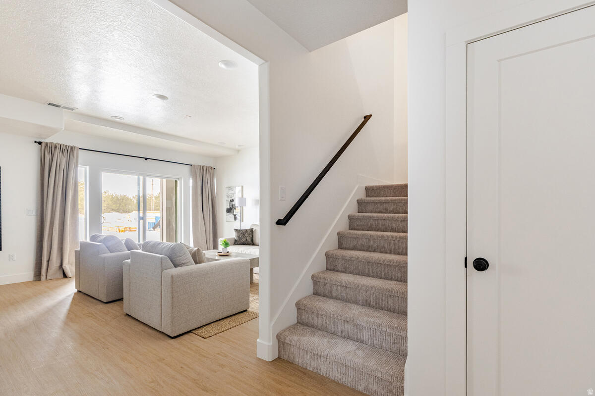 THE PEAKS - Residential