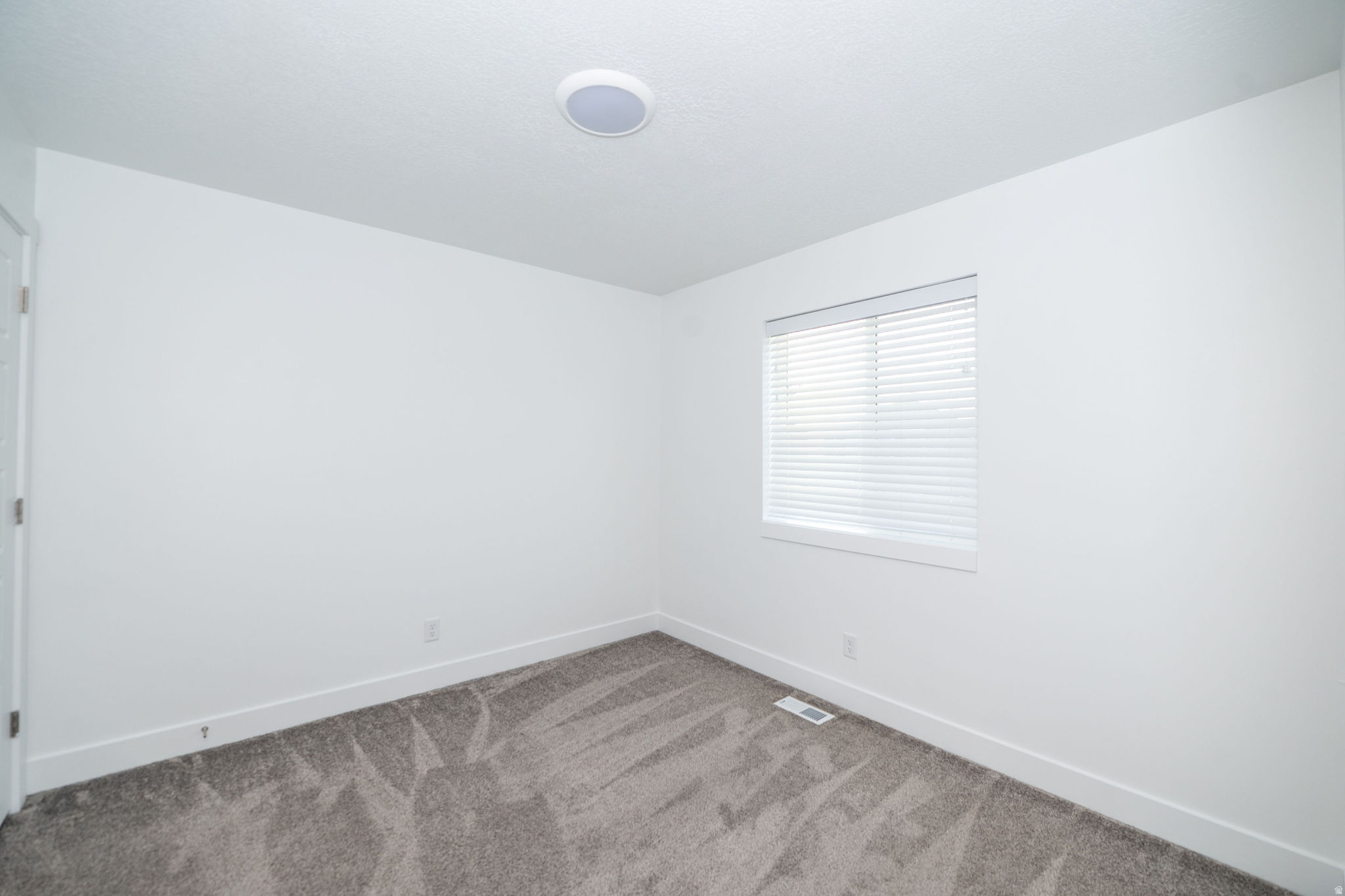 SUMMIT CREEK PLACE - Residential