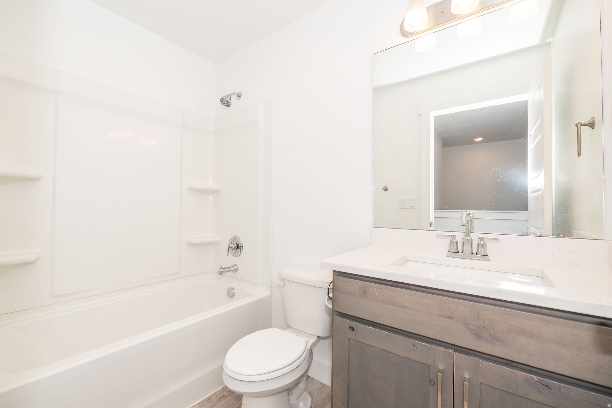 SUMMIT CREEK PLACE - Residential
