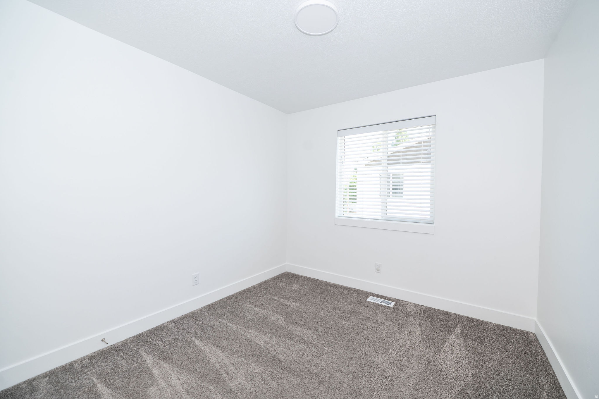SUMMIT CREEK PLACE - Residential