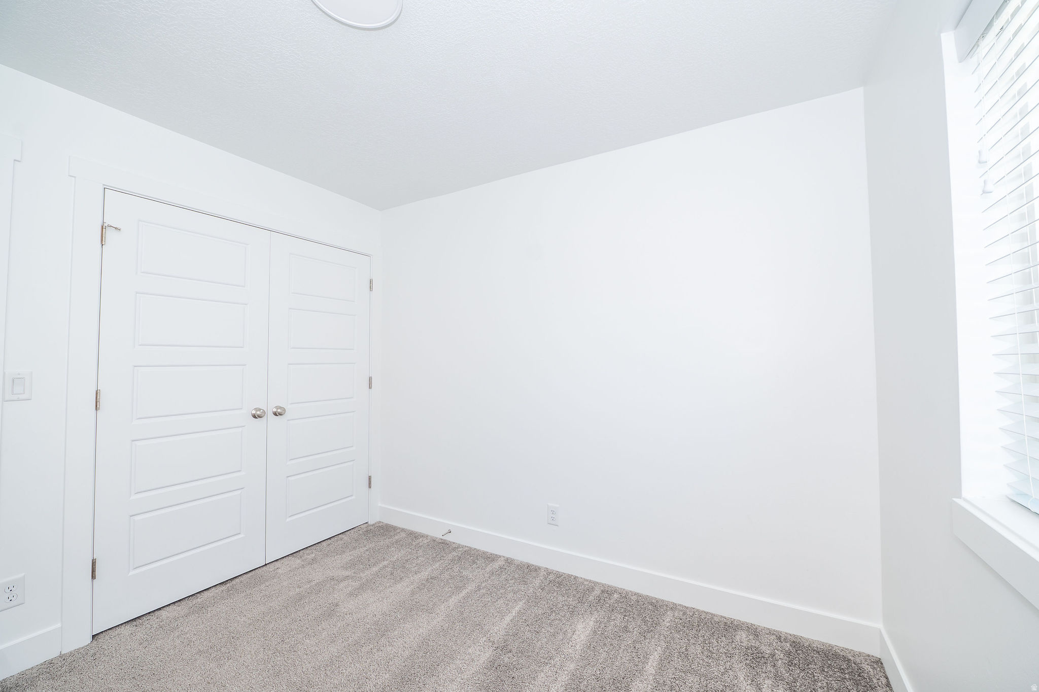 SUMMIT CREEK PLACE - Residential