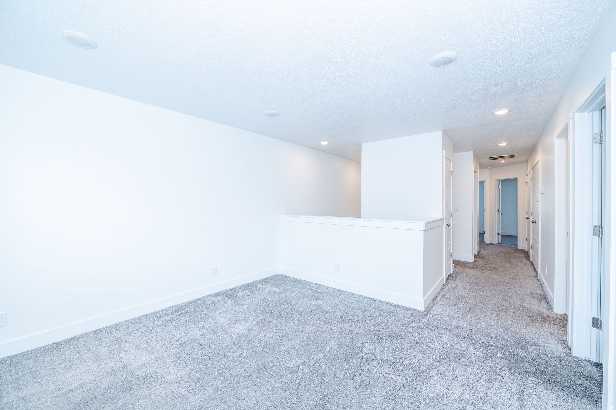 SUMMIT CREEK PLACE - Residential