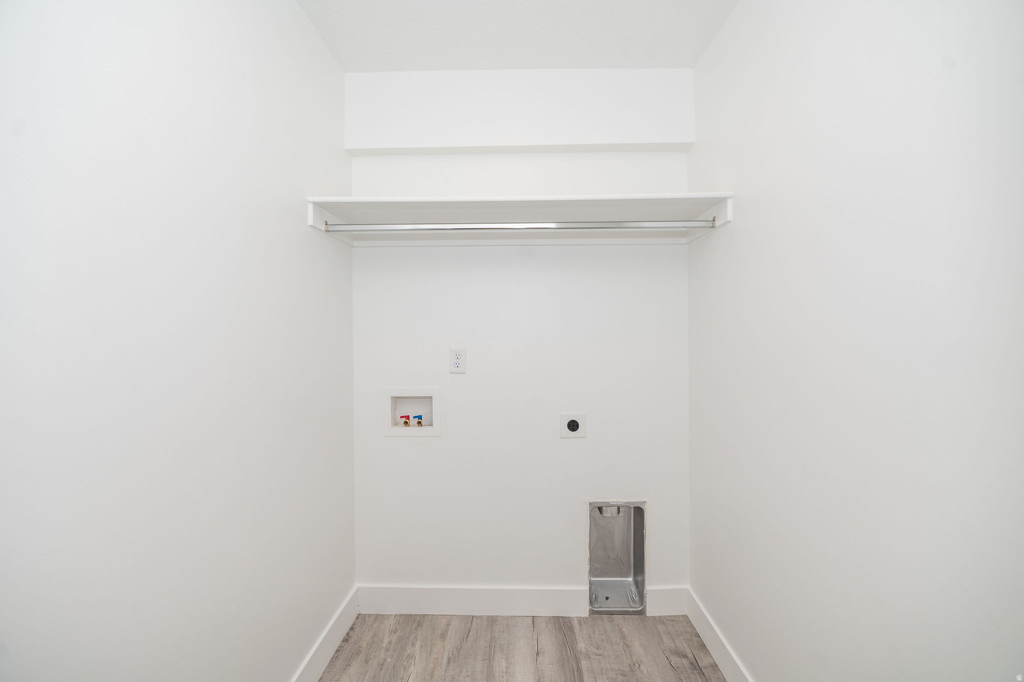SUMMIT CREEK PLACE - Residential