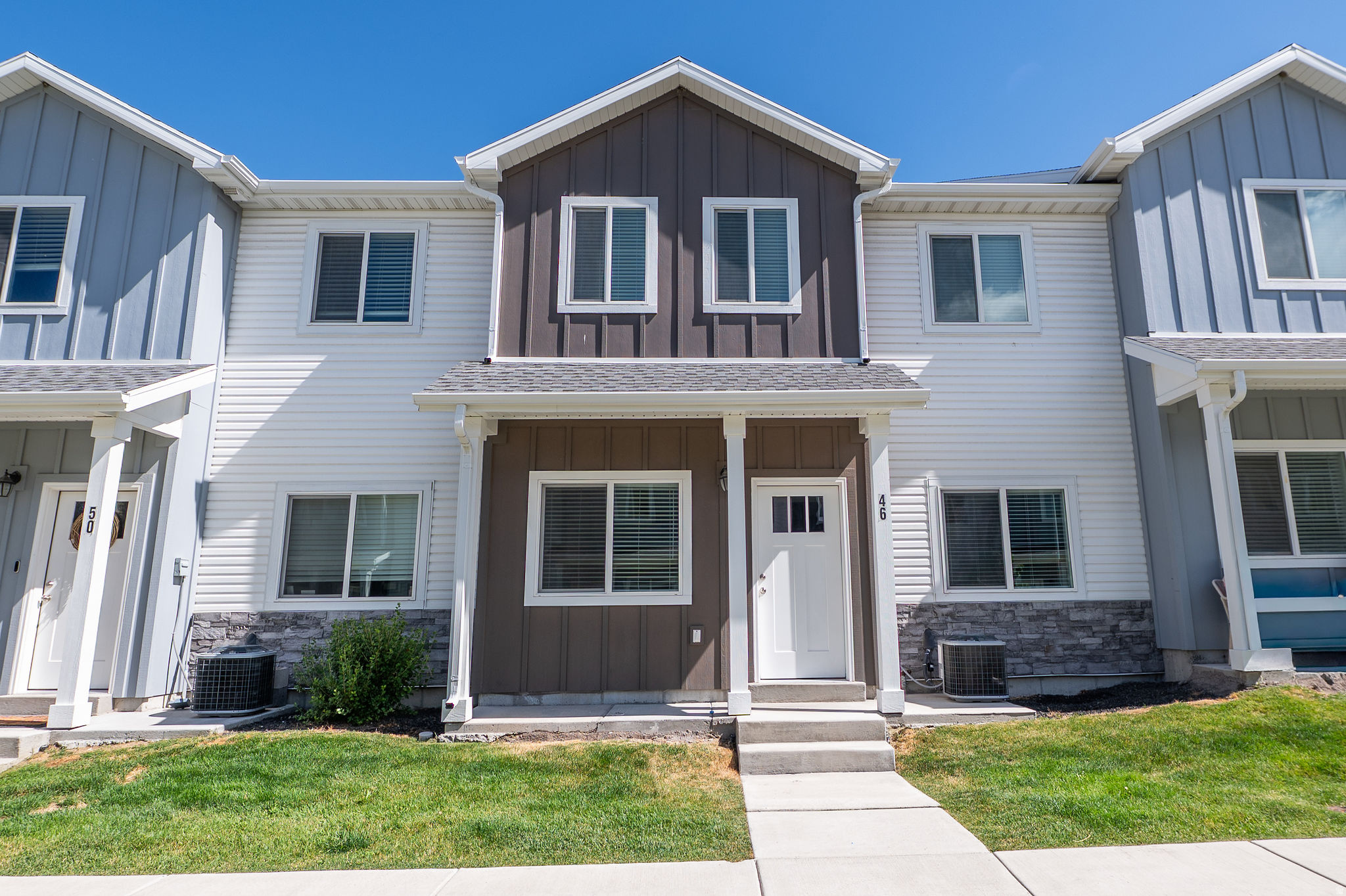 SUMMIT CREEK PLACE - Residential