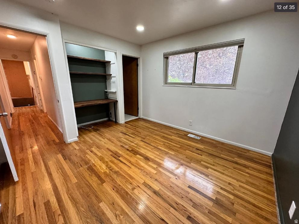KELLER CIRCLE - Residential