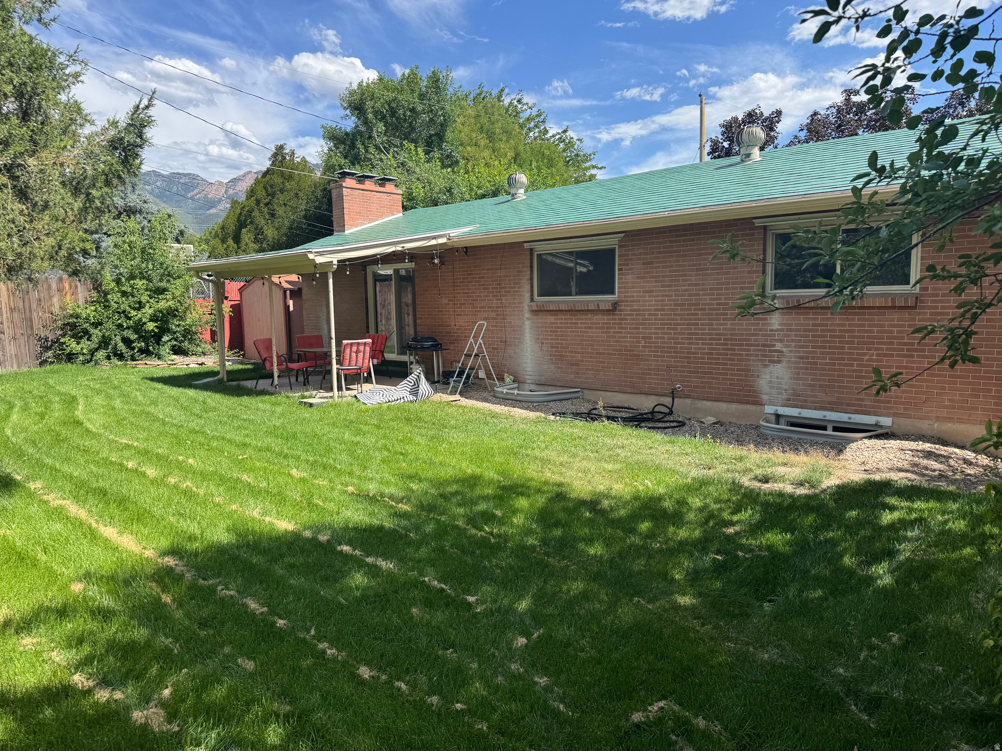 KELLER CIRCLE - Residential