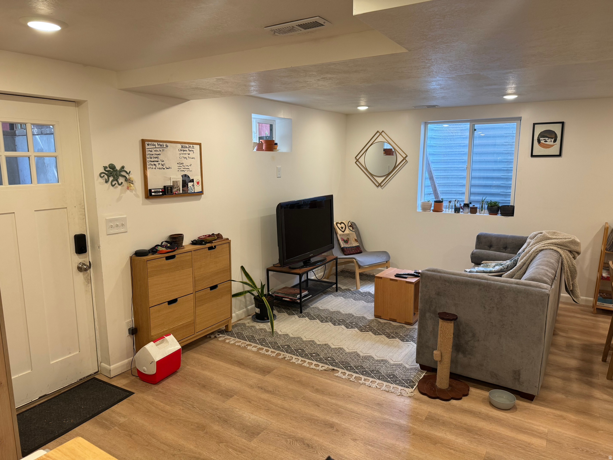 KELLER CIRCLE - Residential
