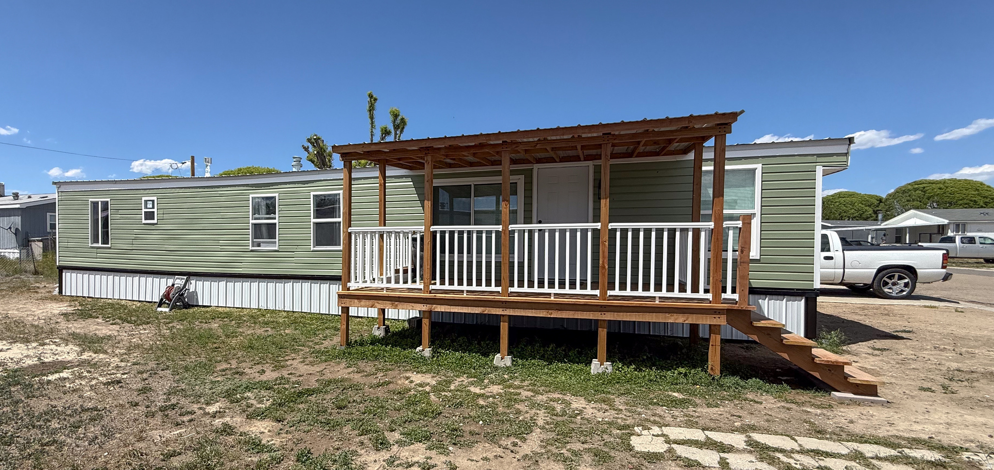 EASTRIDGE MOBILE HOME & RV COMMUNITY - Residential
