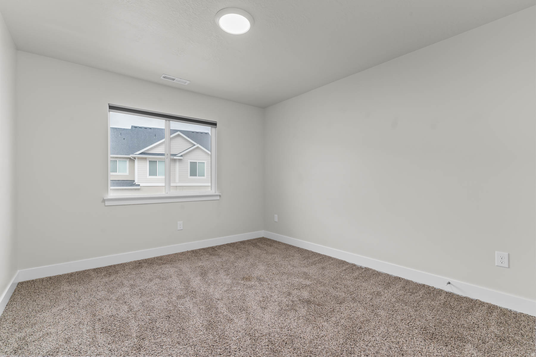 MOUNTAIN RIDGE - Residential