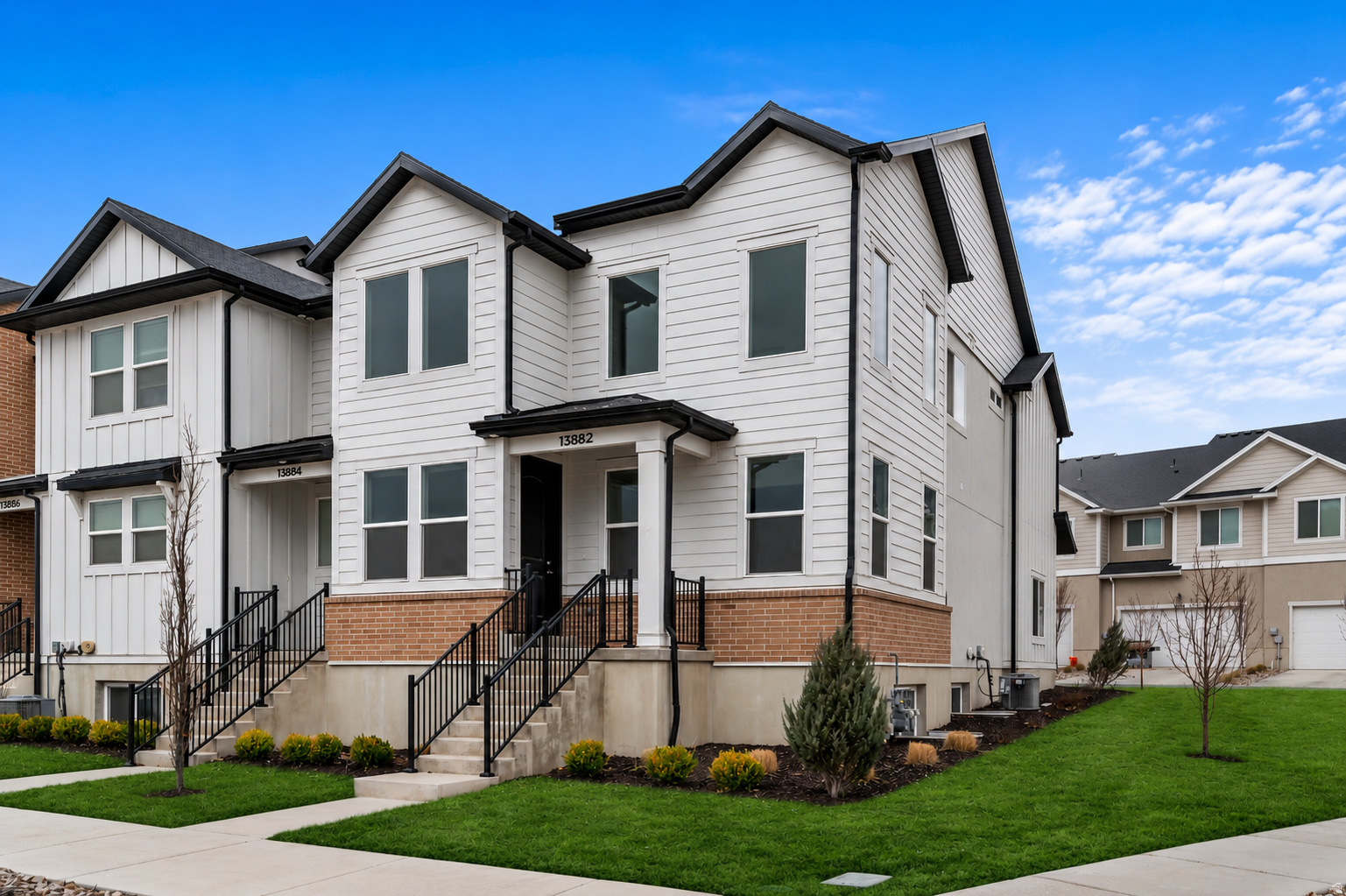 MOUNTAIN RIDGE - Residential