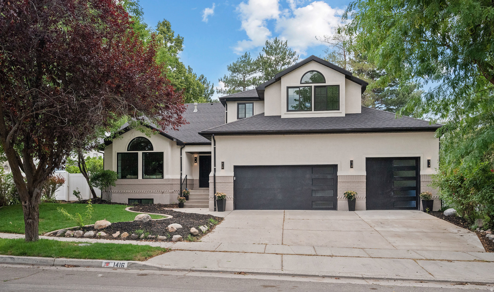 MEADOWS - Residential