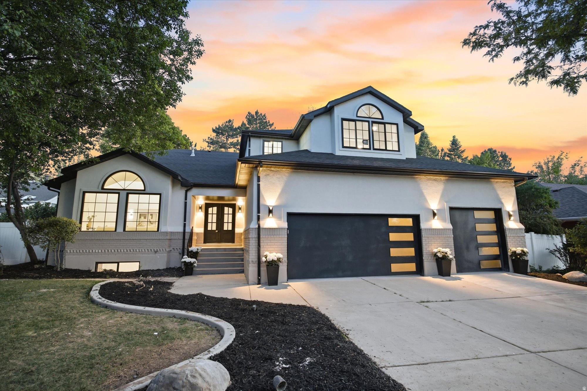 MEADOWS - Residential