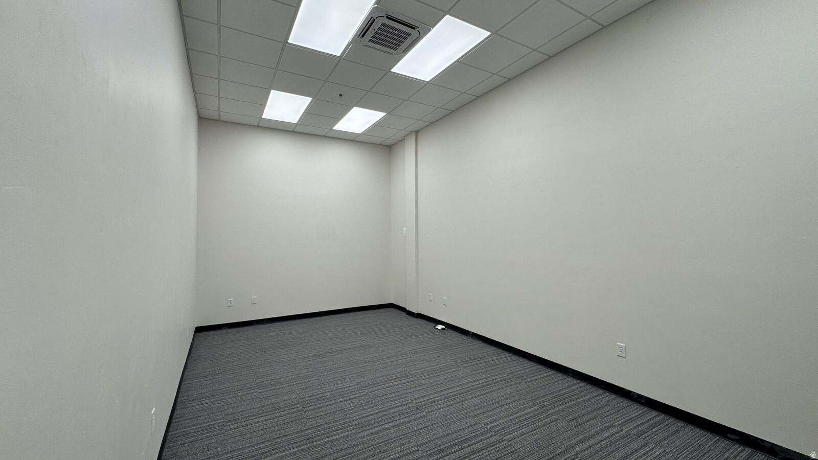 RACKER BLOCK - Commercial Lease