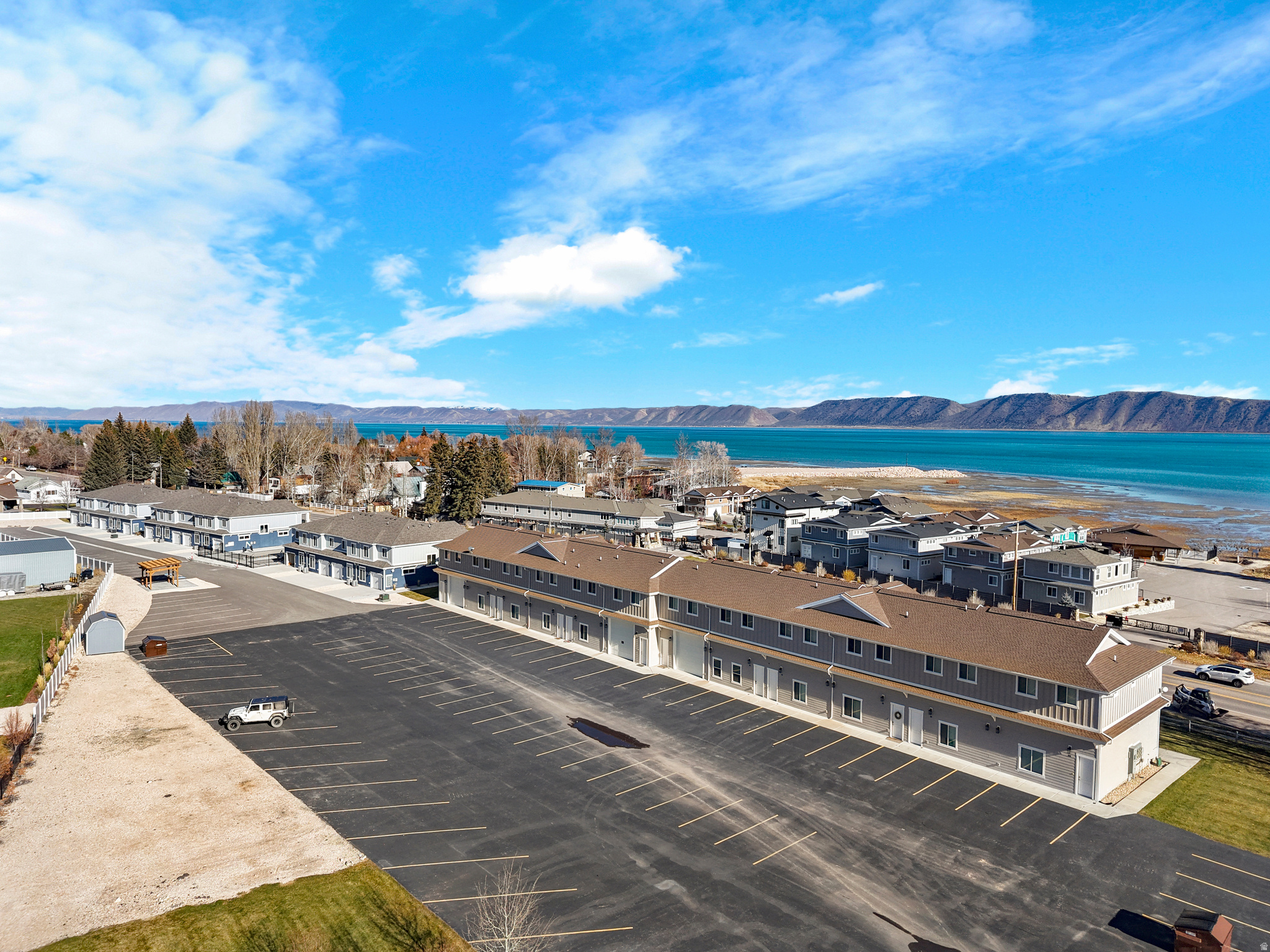 LEGACY BEACH - Residential