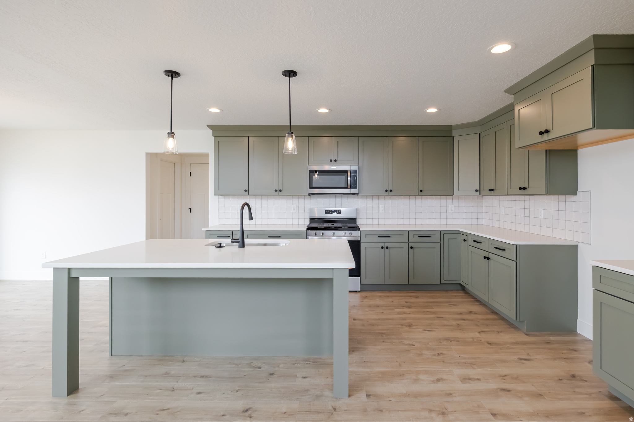 ROSE RANCH - Residential