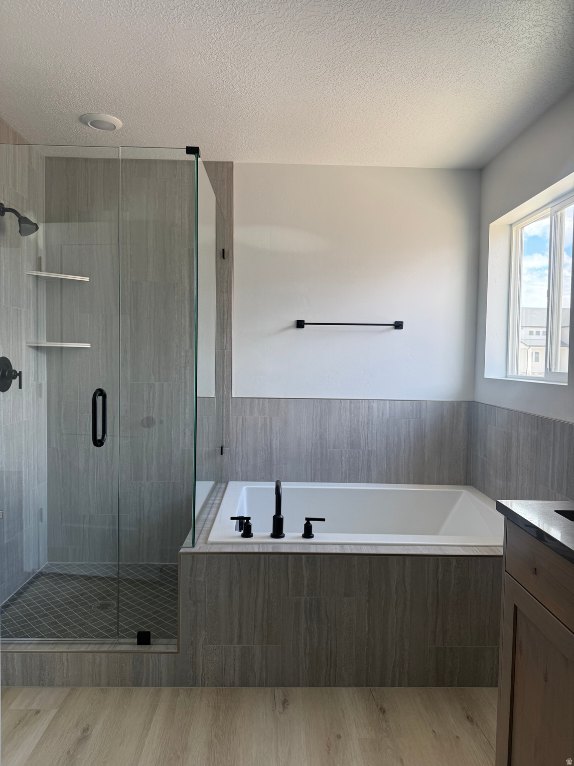 OVERLAKE ESTATES - Residential