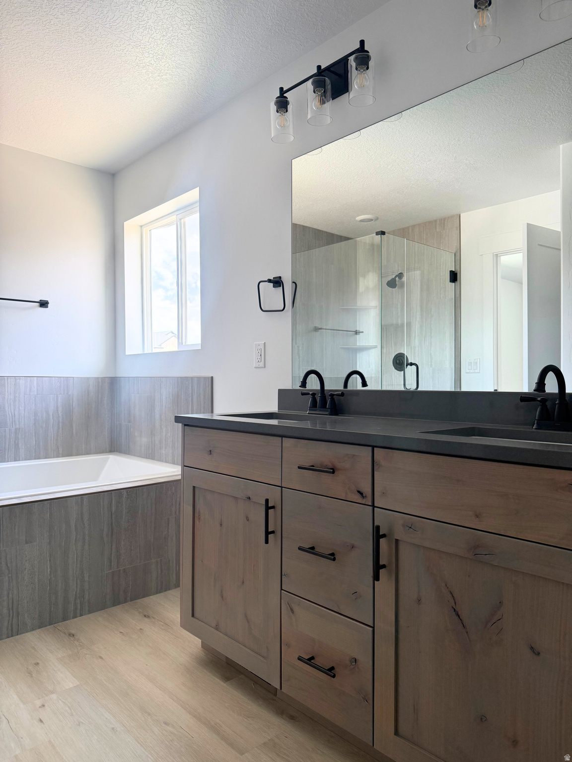 OVERLAKE ESTATES - Residential