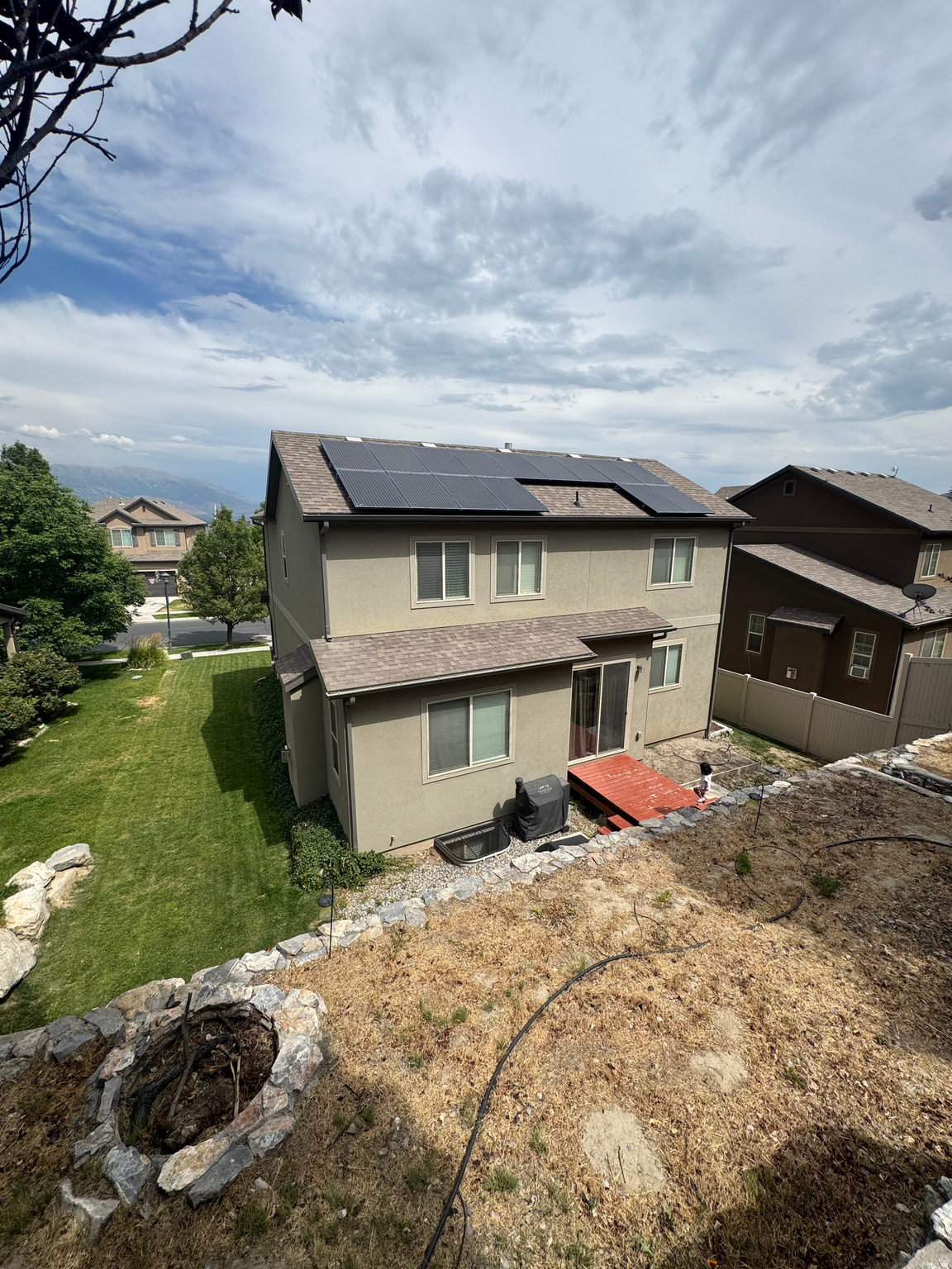 SILVER LAKE - Residential