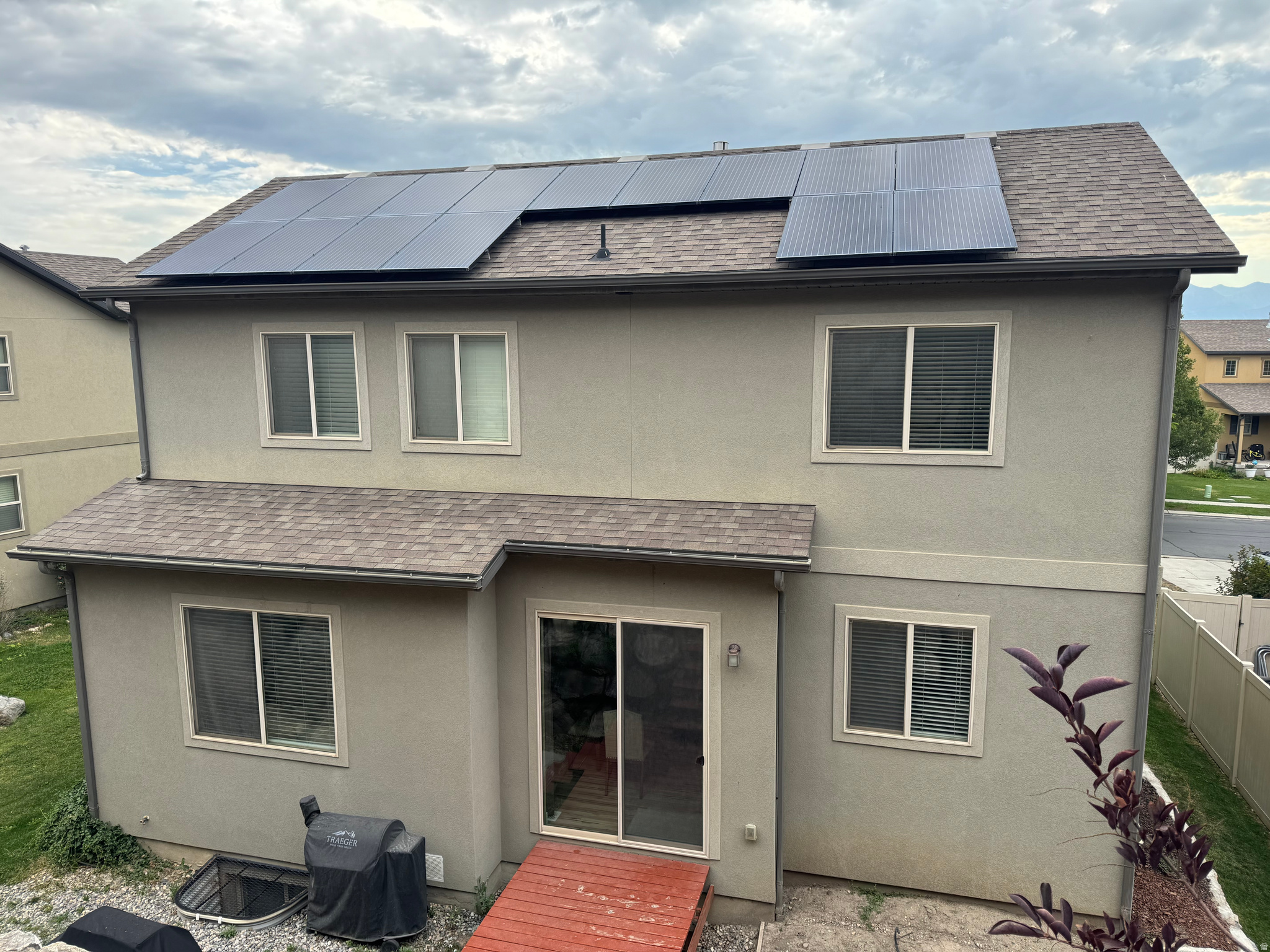 SILVER LAKE - Residential