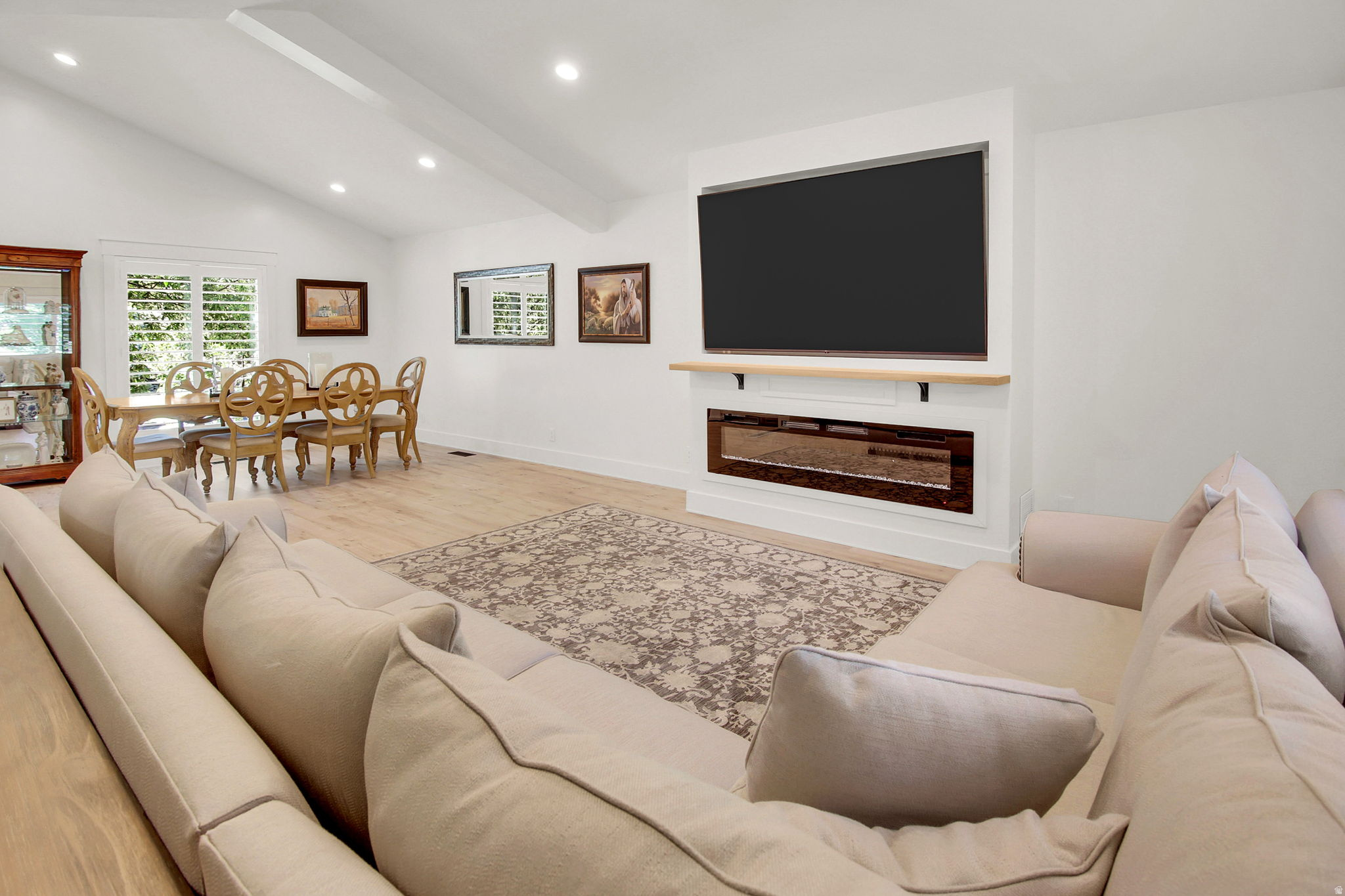 SOMERSET FARM - Residential