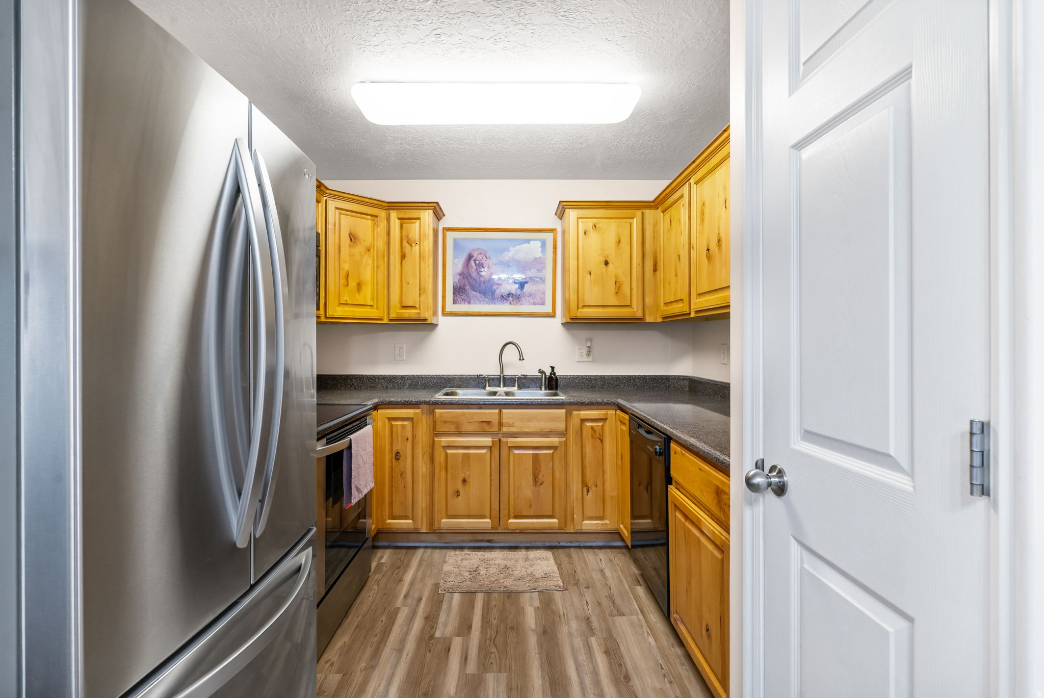HILLCREST - Residential