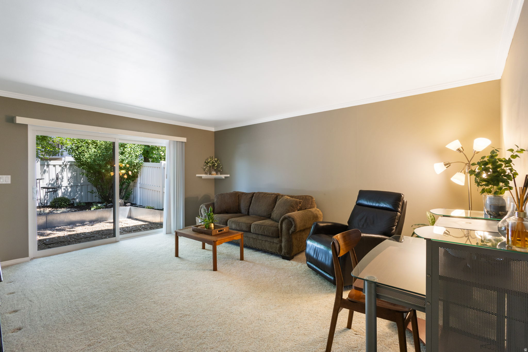 CARRIAGE LANE - Residential