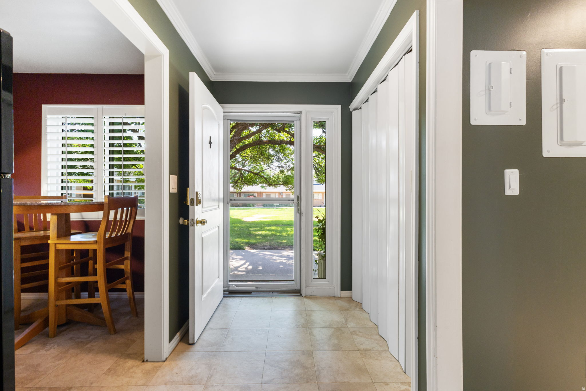 CARRIAGE LANE - Residential