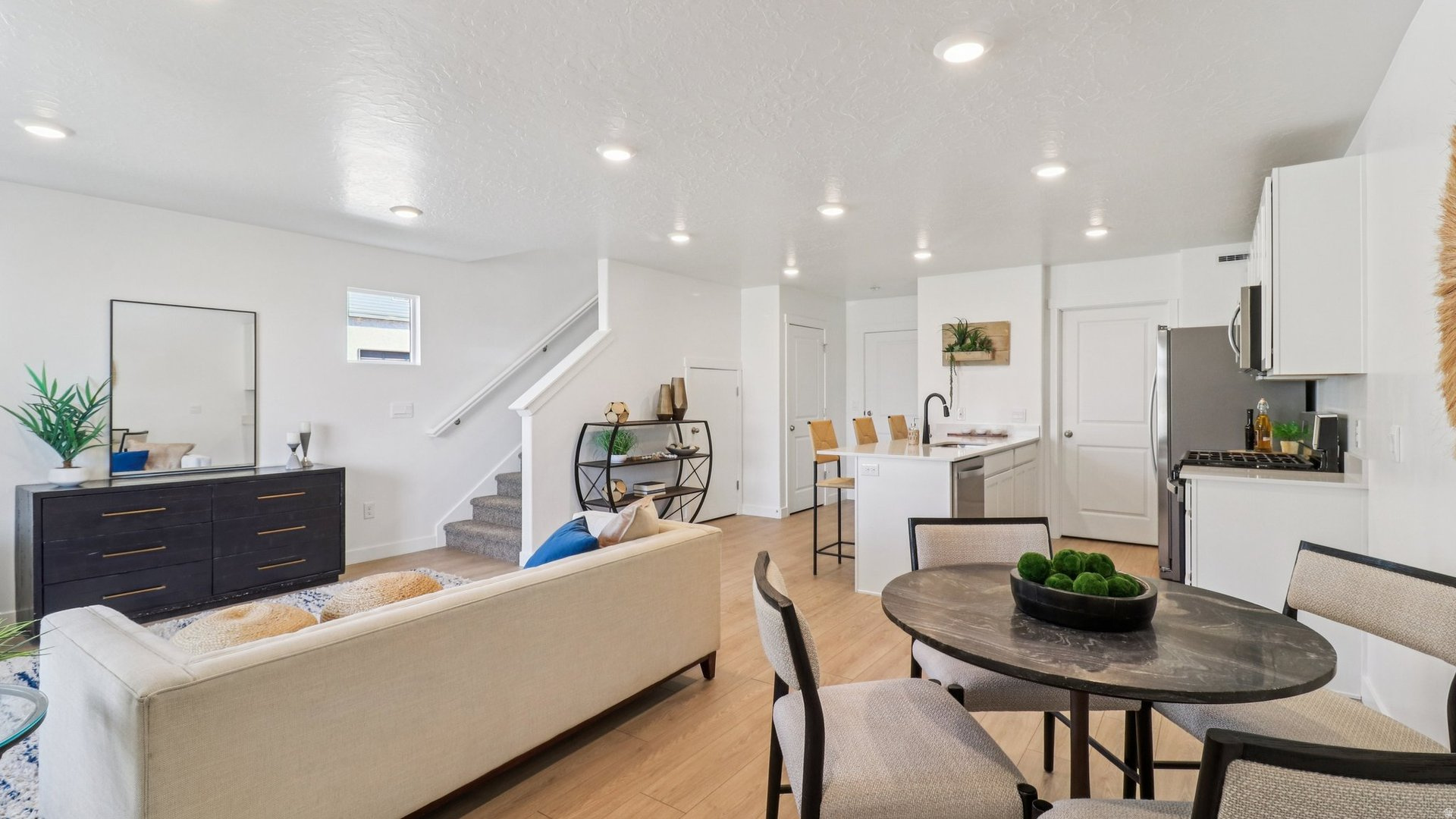INVERNESS BY D.R. HORTON - Residential
