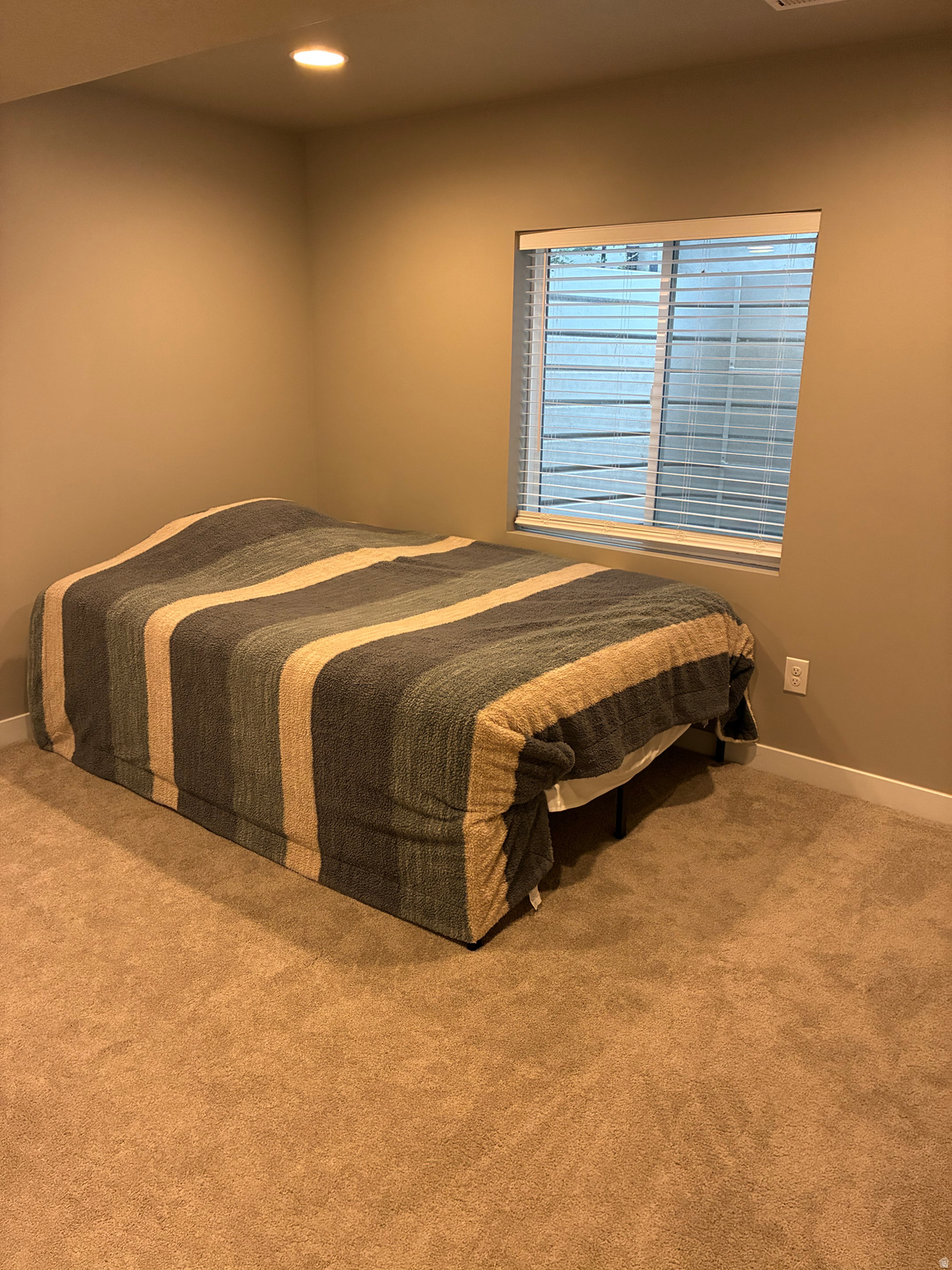 DAYBREAK CASCADE - Residential