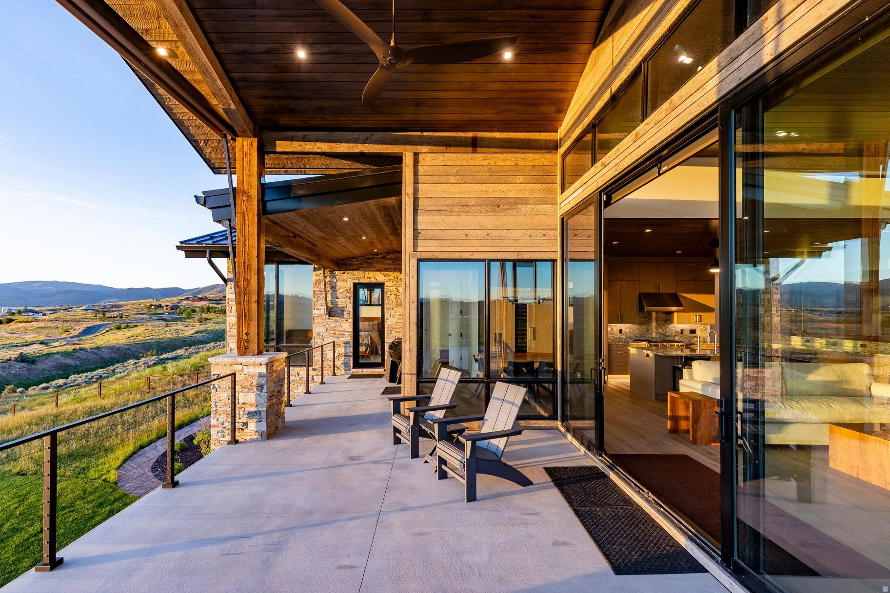 HIGH STAR RANCH - Residential