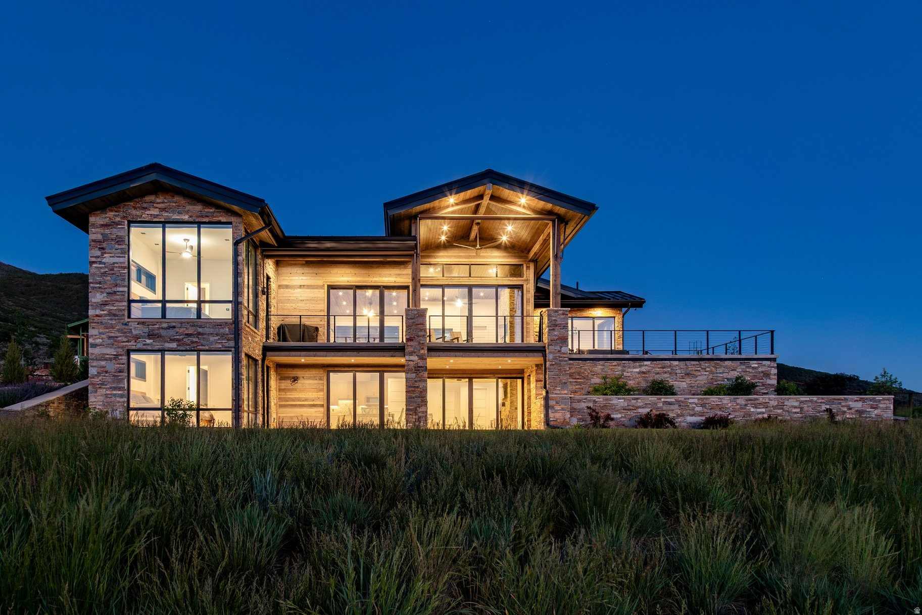 HIGH STAR RANCH - Residential