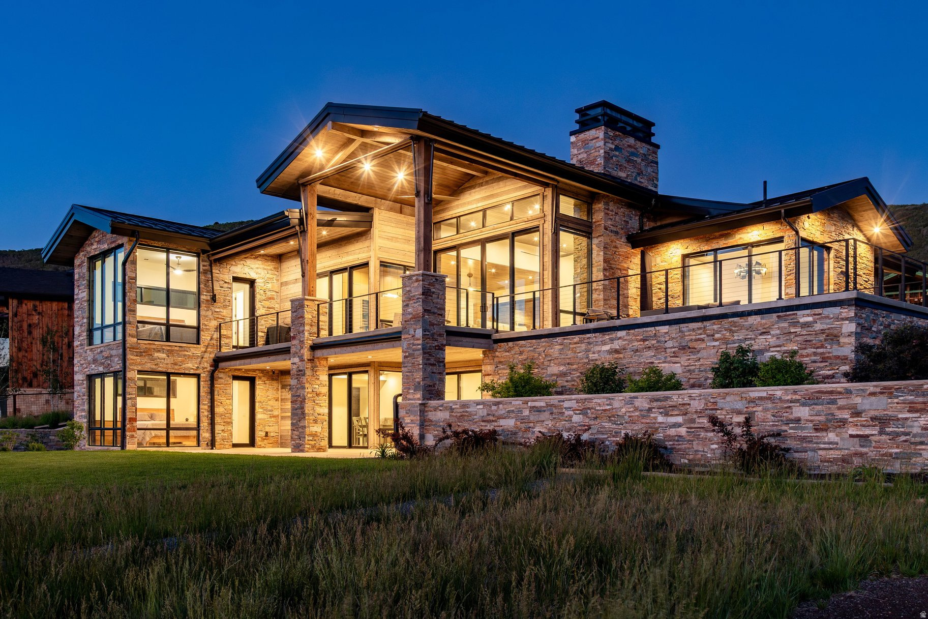 HIGH STAR RANCH - Residential
