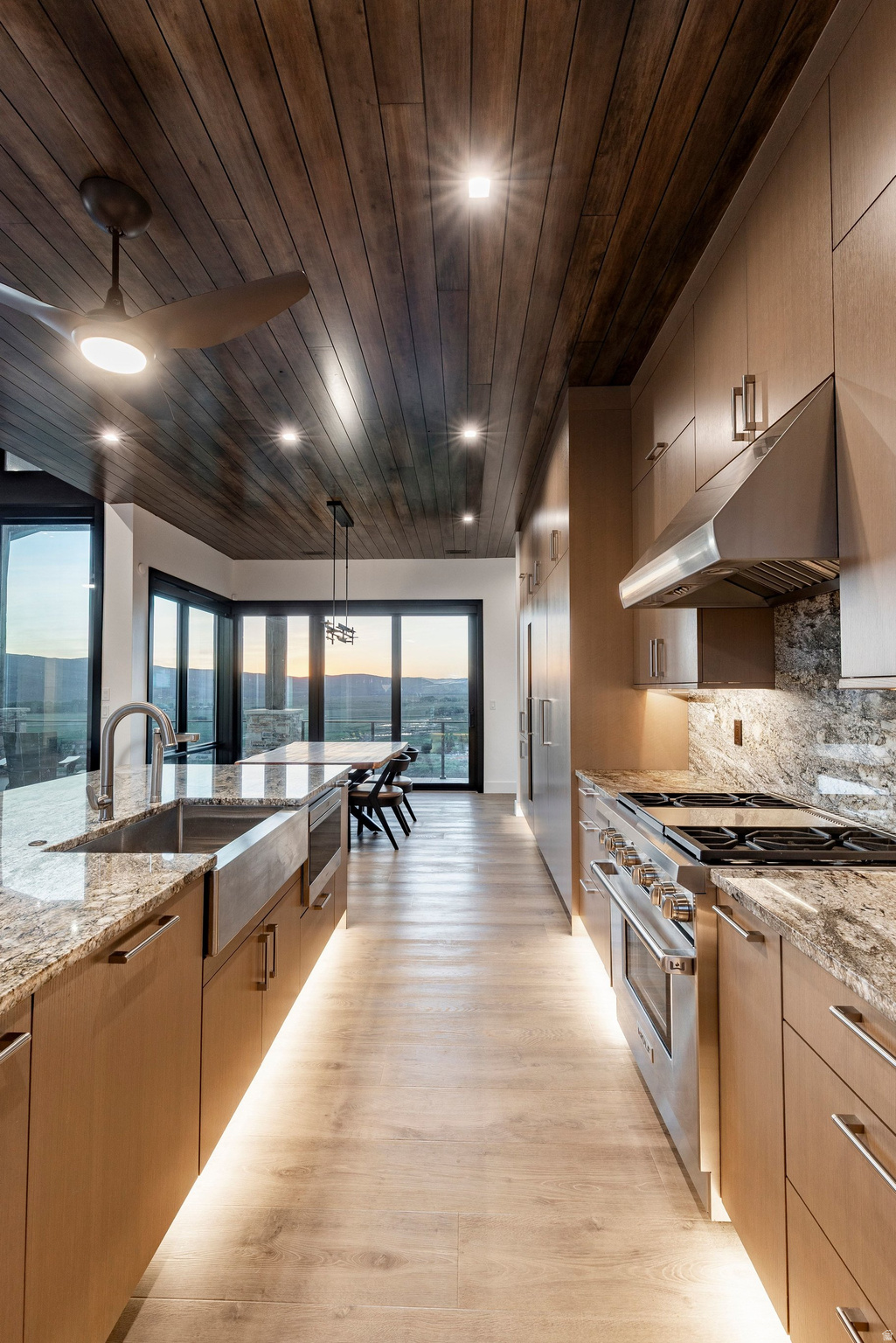 HIGH STAR RANCH - Residential